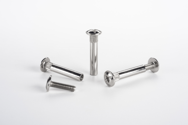 PARAFUSO UNIÃO 4X14MM - SAS